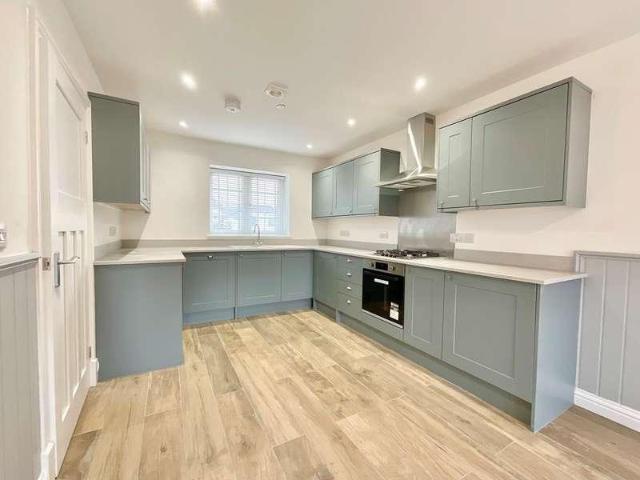 House for sale in Llanbadoc, Wales