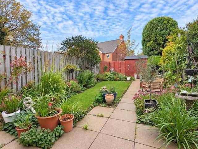 House for sale in Cliff Hill, Warwick