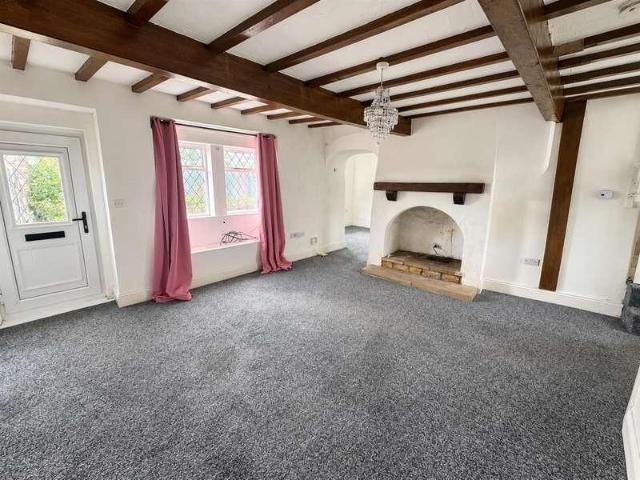House for sale in Lane End, Bradford