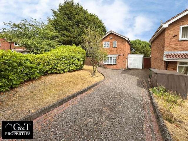 House for sale in Rounds Green, Tividale
