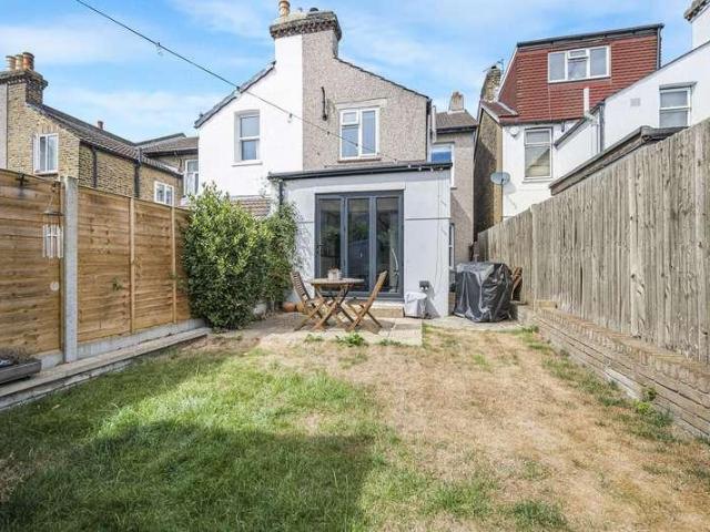 House for sale in Greater London
