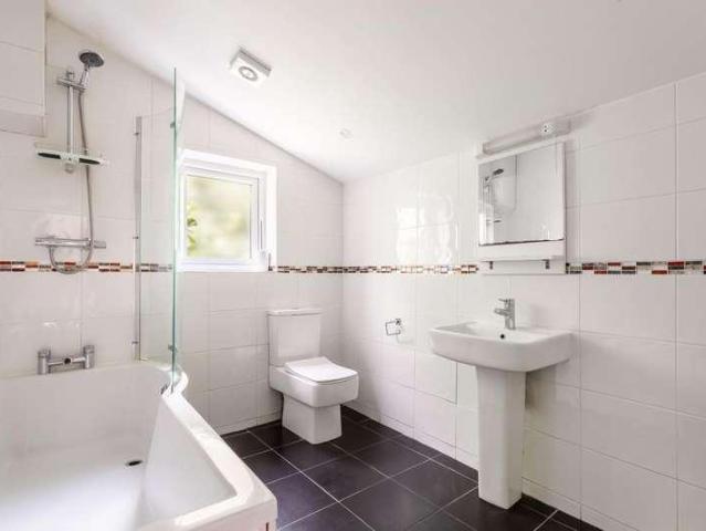 House for sale in Round Hill, Brighton & Hove