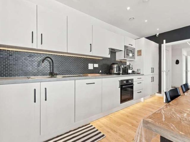 House for sale in London Borough of Newham, Greater London