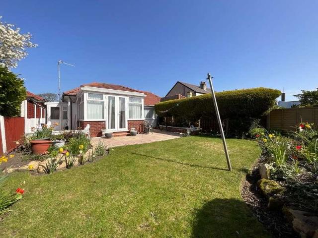 House for sale in Marshside, Sefton