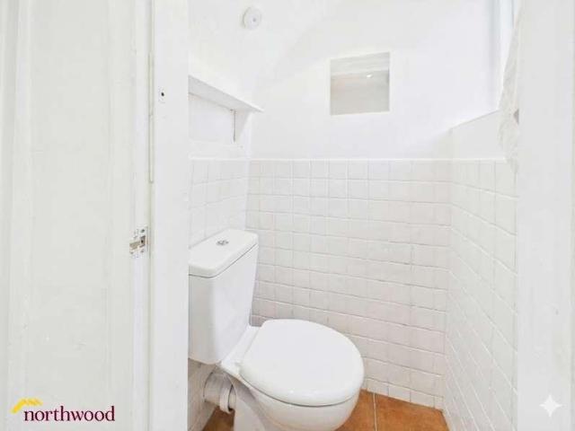 House for sale in Evershot, Oxfordshire
