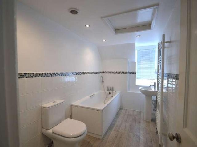 House for sale in Chipping Hill, Essex