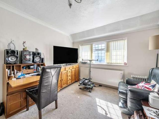 House for sale in Uxbridge, Hillingdon