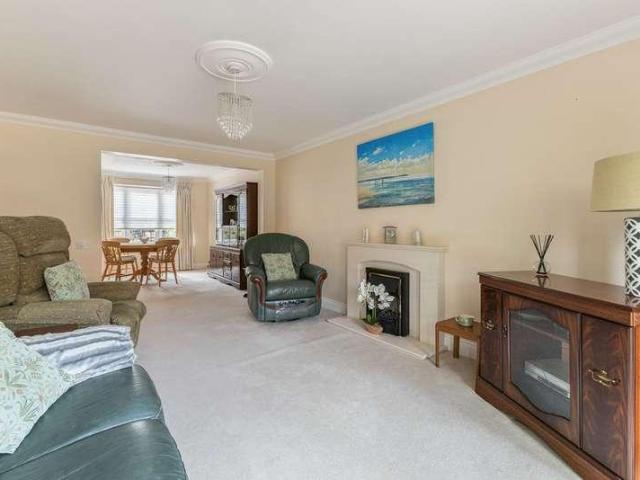 House for sale in Beaconsfield, Penn Bottom