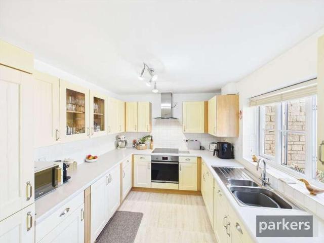 House for sale in Shilton, West Oxfordshire