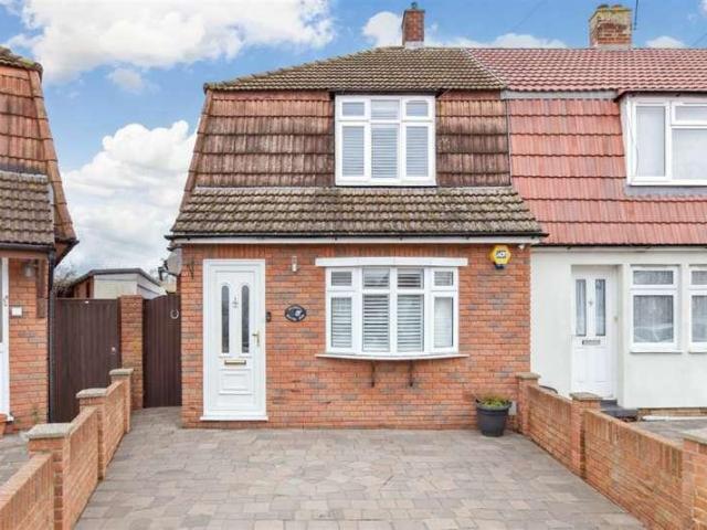House for sale in Collier Row, Greater London