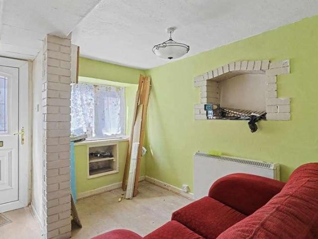 House for sale in Broadshard, Somerset