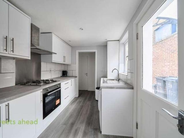 House for sale in London Borough of Croydon, Thornton Heath