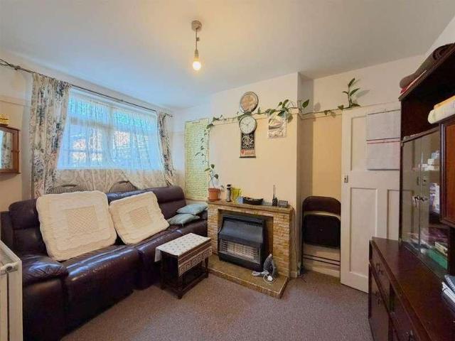 House for sale in Old Wharf, City Of Leicester