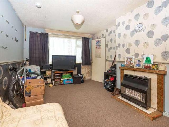 House for sale in Llanfihangel yn Nhowyn, Caergeiliog