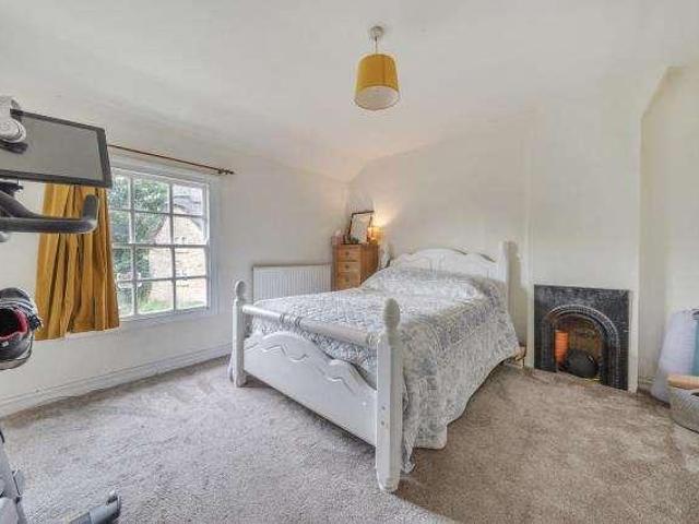 House for sale in Black Bourton, Oxfordshire