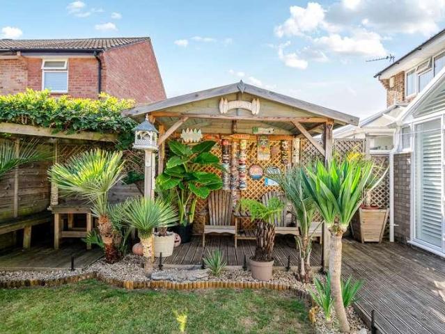 House for sale in Cadbury Heath, South Gloucestershire