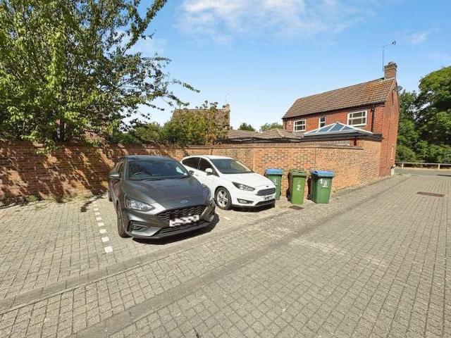 House for sale in Coldharbour, Buckinghamshire