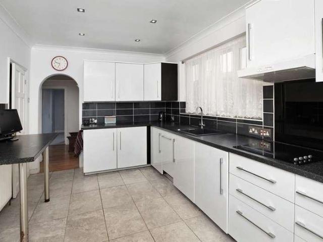 House for sale in Shaldon, Teignbridge
