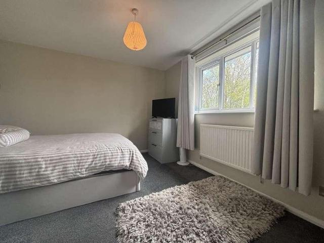 House for sale in Chipping Hill, Essex