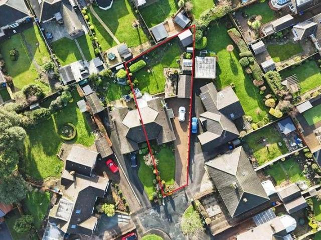 House for sale in Kirk Ella, East Riding Of Yorkshire