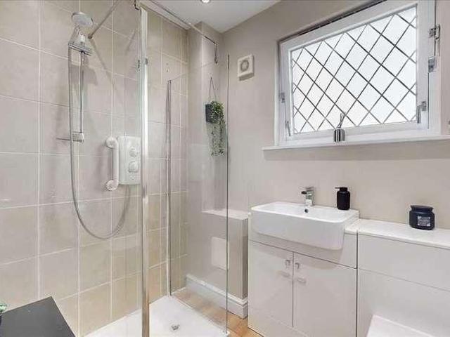 House for sale in Barrachnie, Springboig