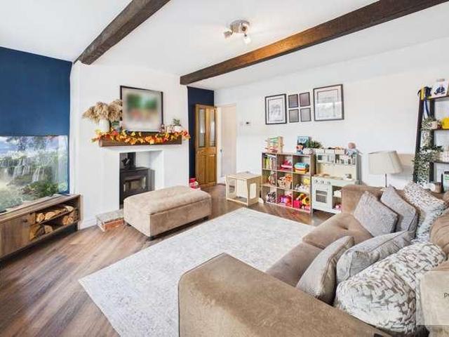 House for sale in Hazelhurst, Bury