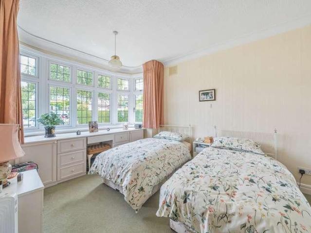 House for sale in Pinner, Eastcote Village