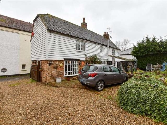 House for sale in Herne and Broomfield, The Bridge