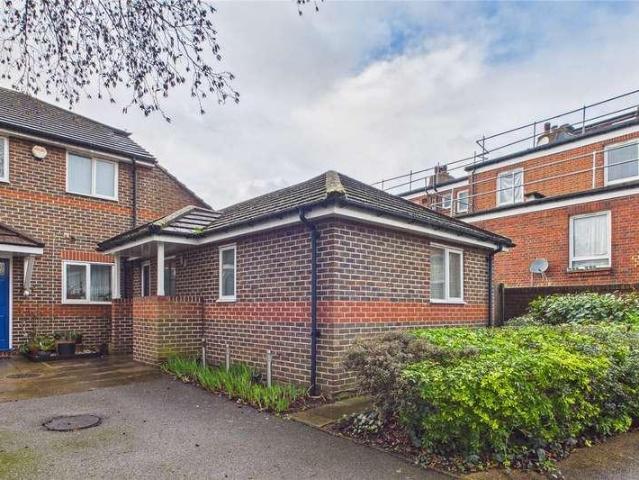 House for sale in Streatham, Greater London