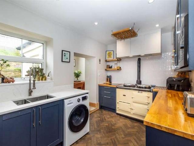 House for sale in Aberford, West Yorkshire