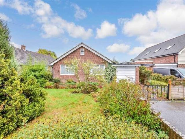 House for sale in Capel, Sandown Park