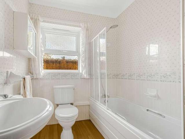 House for sale in Milford on Sea, New Forest