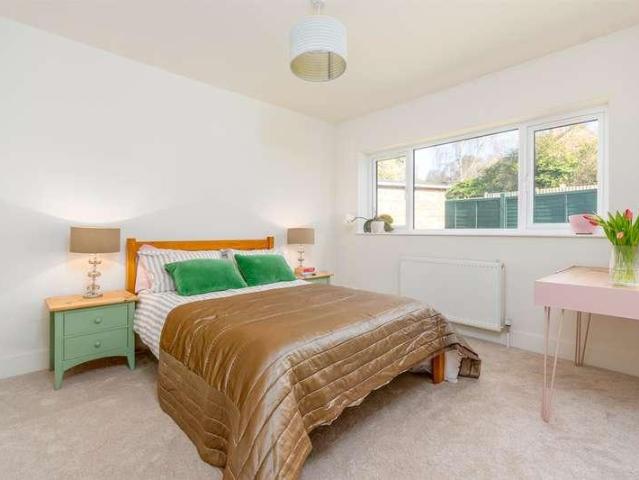 House for sale in Mill End, Green Close