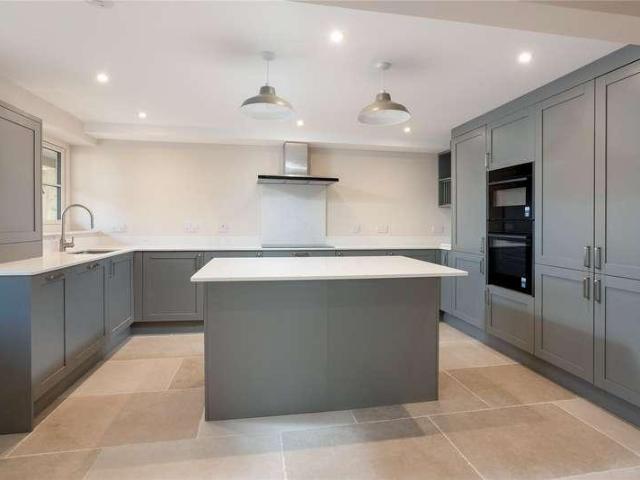 House for sale in Evershot, Oxfordshire