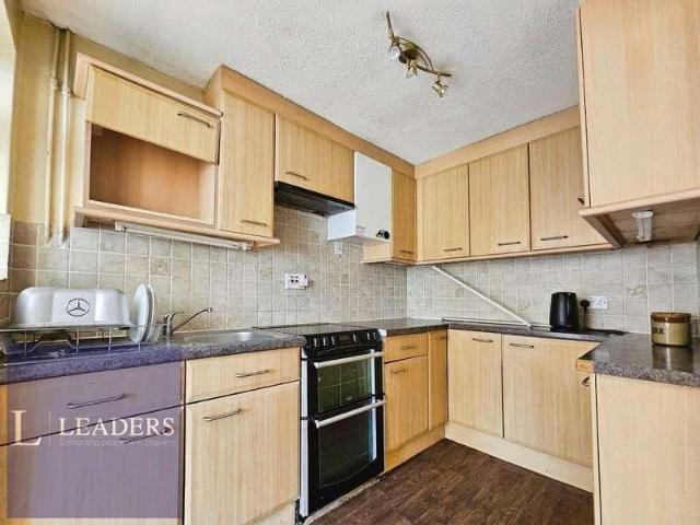 House for sale in Chipping Hill, Essex