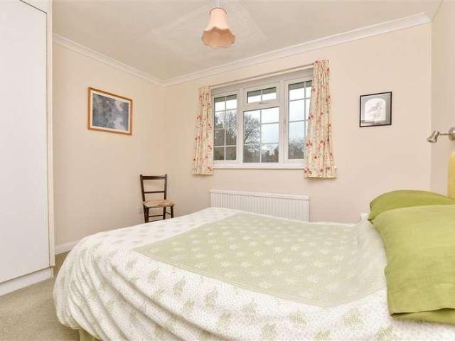 House for sale in Walton On The Hill, Red Hill