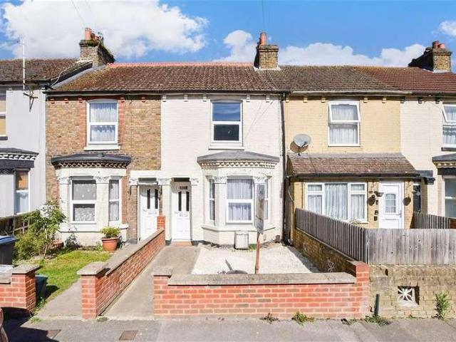 House for sale in River, Ash