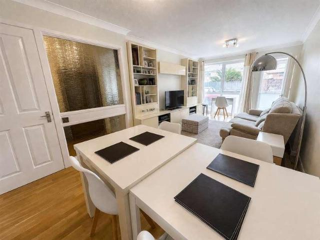 House for sale in Lee-on-the-Solent, Middlecroft