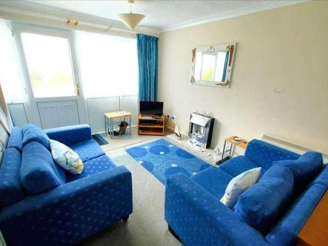 House for sale in Lamphey, East Trewent