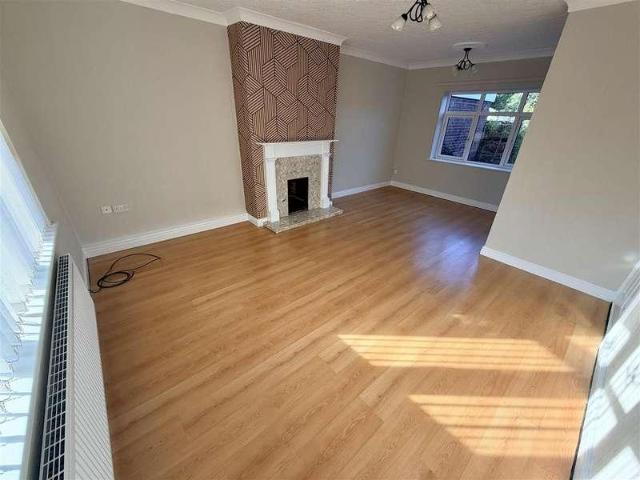House for sale in Atherstone, North Warwickshire