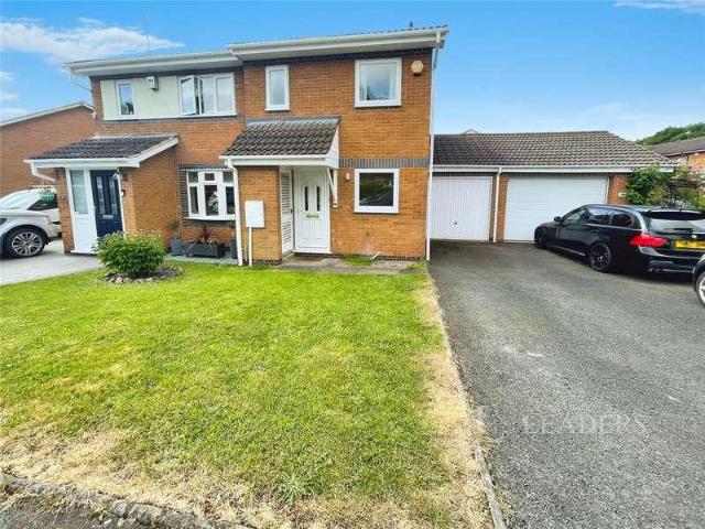 House for sale in Worcester, Warndon