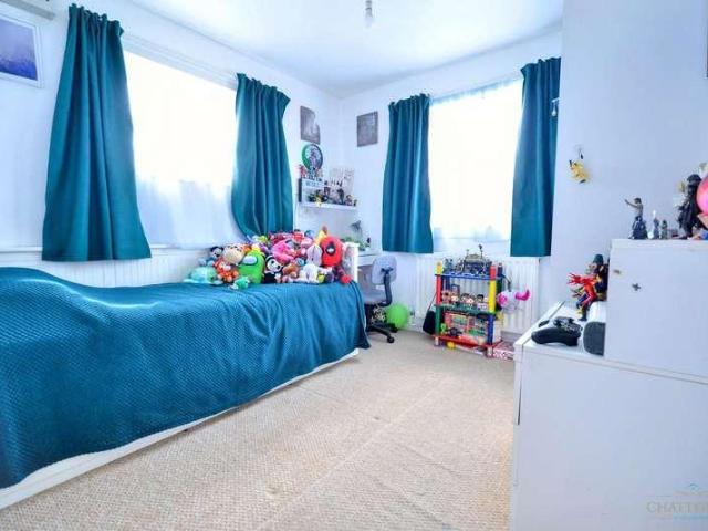 House for sale in Hampton, Crookhill