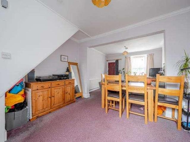House for sale in Henley-on-Thames, Berrick Salome