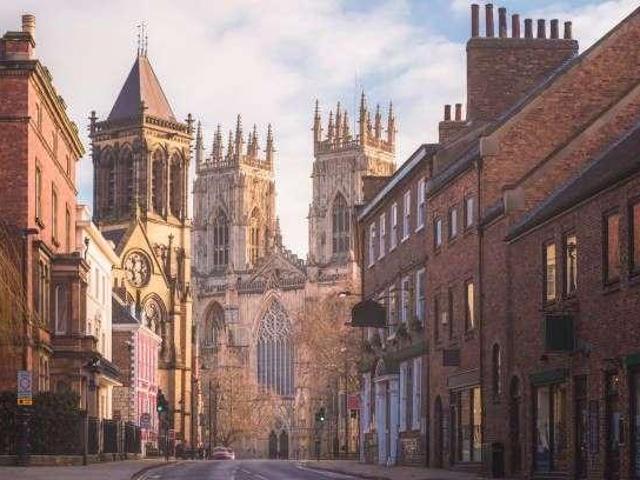 House for sale in Allerthorpe