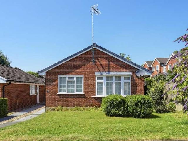House for sale in Greenside, Macclesfield