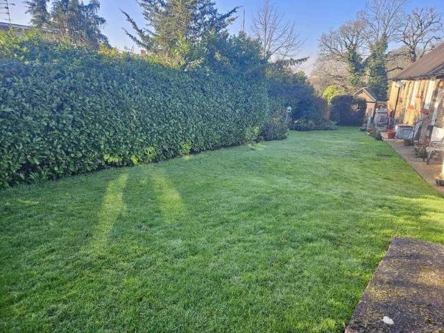 House for sale in Mill Hill, Greater London
