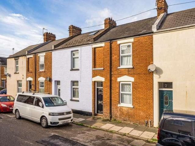 House for sale in St Thomas, Exeter