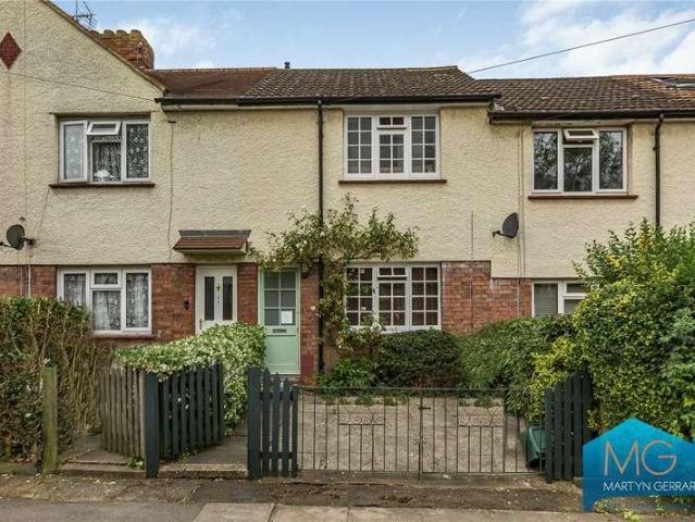 House for sale in Muswell Hill, Greater London
