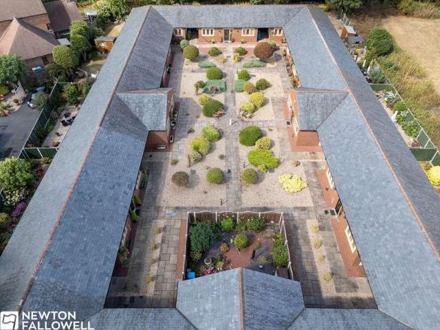 House for sale in Hallcroft, Costhorpe