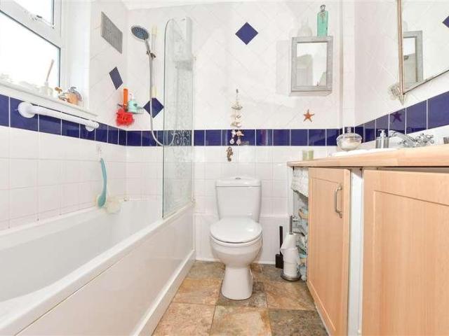 House for sale in Ash, Kent